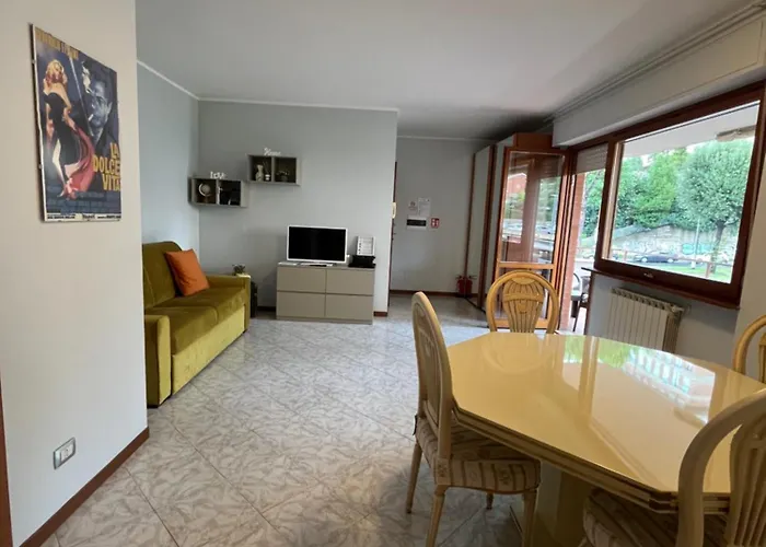 Trilocale Con Terrazza E Garage * Rom